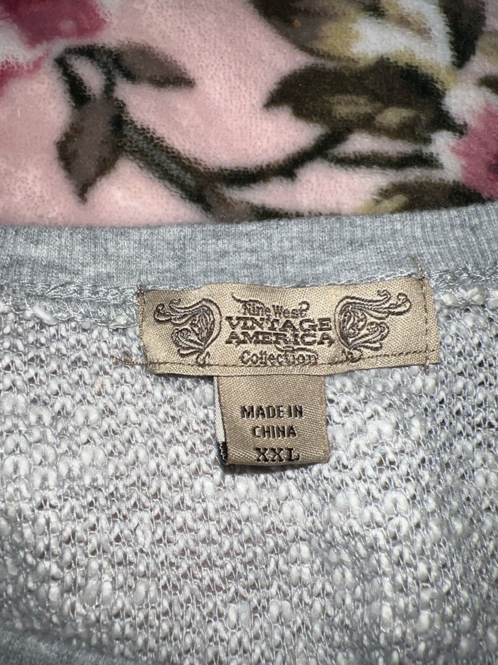 Textured Crewneck Sweater in Light Gray - Picture 2 of 2